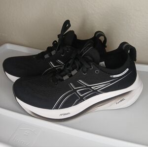 ASICS Gel Nimbus 26 Men’s Black Graphite Grey 1011B794-001 Sz: 7.5 new tried on